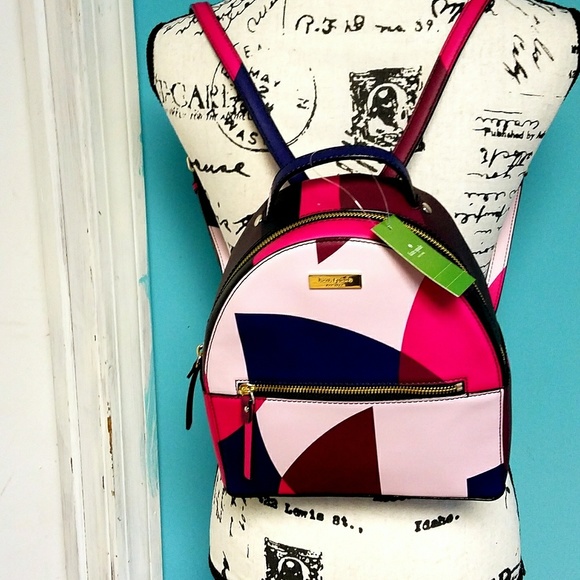 ✔SOLD Kate spade BACKPACK - Picture 2 of 6